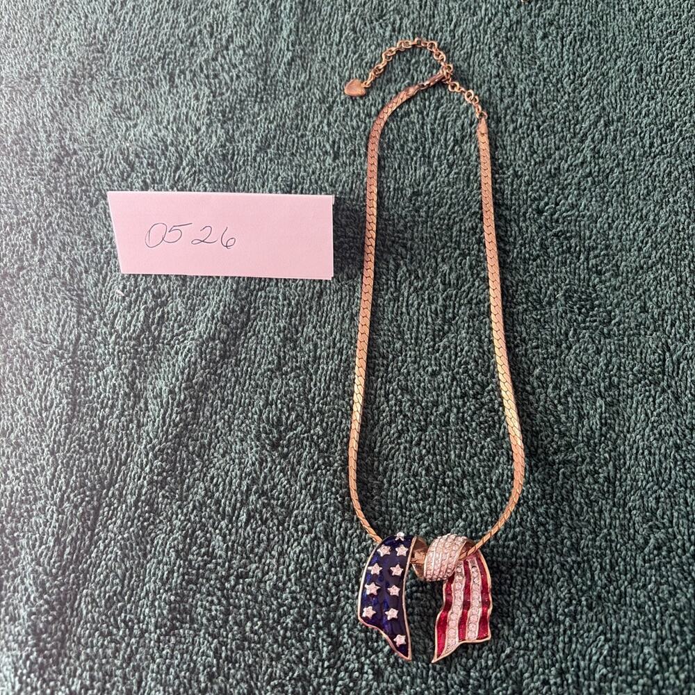 Fashion 16” Necklace Red/White/Blue Ribbon Shaped Pendant W/Rhinestones